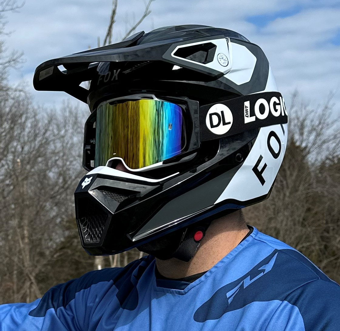 Dirt Logic MXOR with White and Black Frame